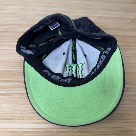 VTG Y2K Monster Energy Drink Hat Fitted Small-Medium One Industries Black Green - Picture 7 of 9